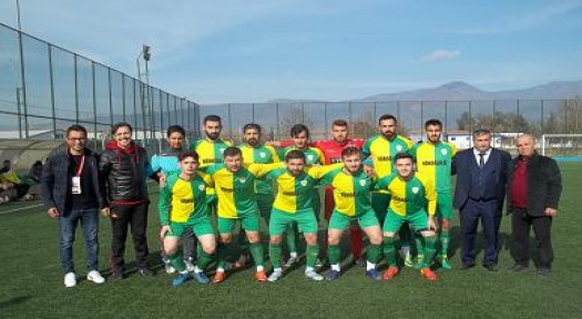 Erbaa Gençlikspor,Seriye Bağladı. 2-1