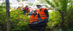 Erbaa Belediyesi Avrupa Hareketlilik Haftası ve Dünya Temizlik Günü kapsamında doğa yürüyüşü ve çöp toplama etkinliği gerçekleştirdi